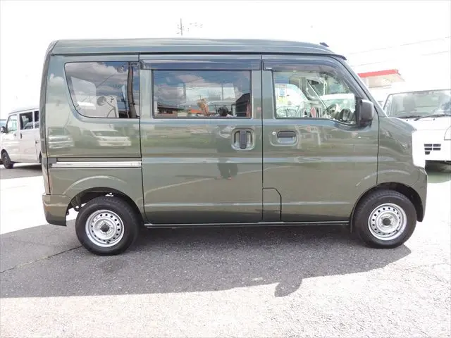 スズキ エブリイ 5BD-DA17V(4WD)の写真13