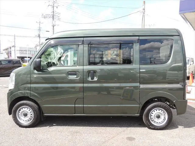 スズキ エブリイ 5BD-DA17V(4WD)の写真18