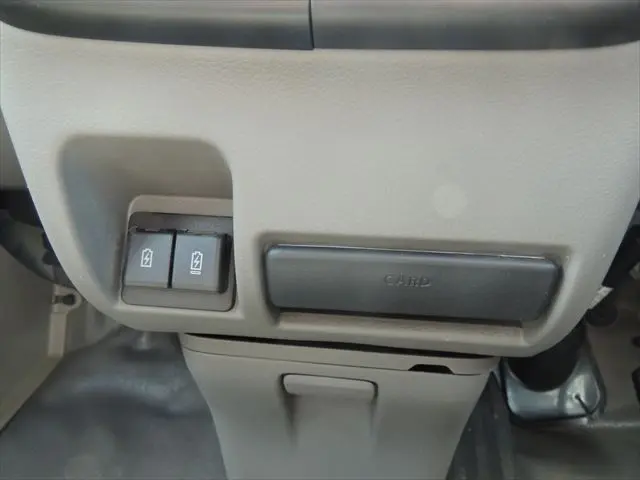 スズキ エブリイ 5BD-DA17V(4WD)の写真43
