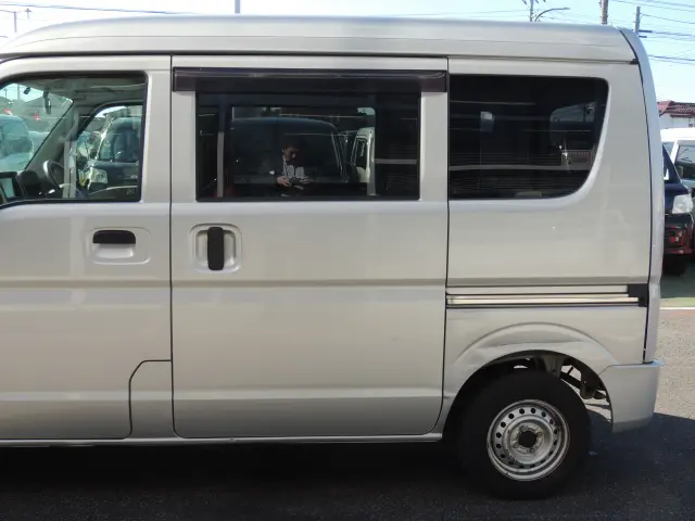 日産 クリッパーバン HBD-DR17V(2WD)の写真14