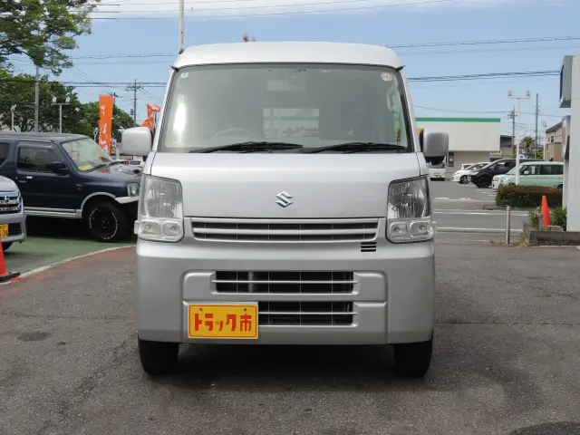 スズキ エブリイ EBD-DA17V(2WD)の写真2