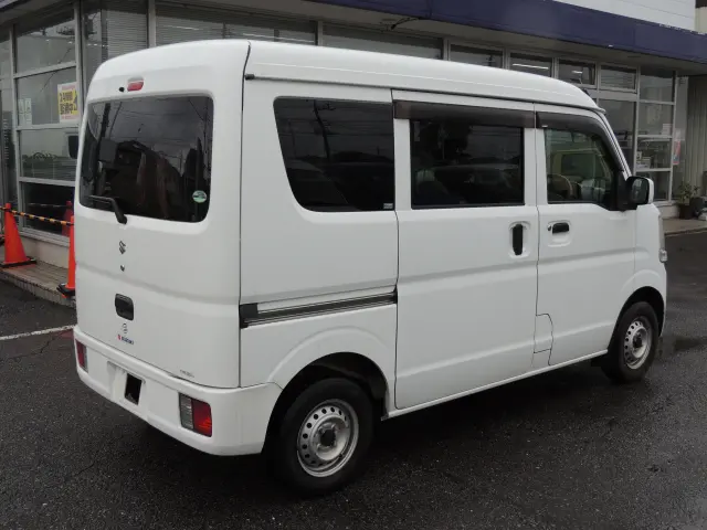 スズキ エブリイ EBD-DA17V(2WD)の写真6