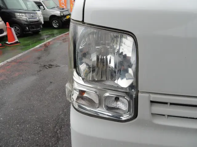 スズキ エブリイ EBD-DA17V(2WD)の写真13