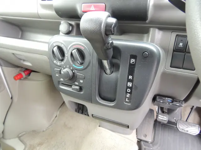 スズキ エブリイ EBD-DA17V(2WD)の写真42