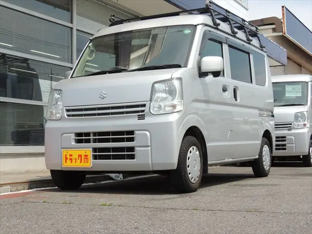 スズキ エブリイ EBD-DA17V(2WD)の写真1