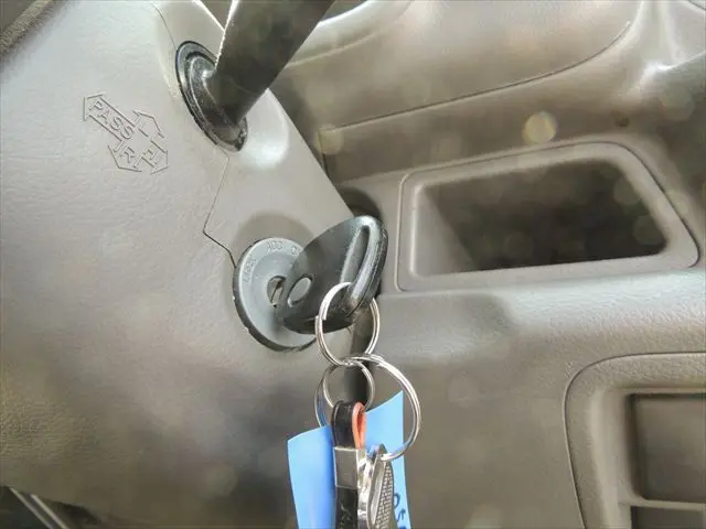スズキ エブリイ EBD-DA17V(2WD)の写真41