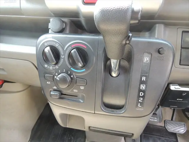 スズキ エブリイ EBD-DA17V(2WD)の写真44