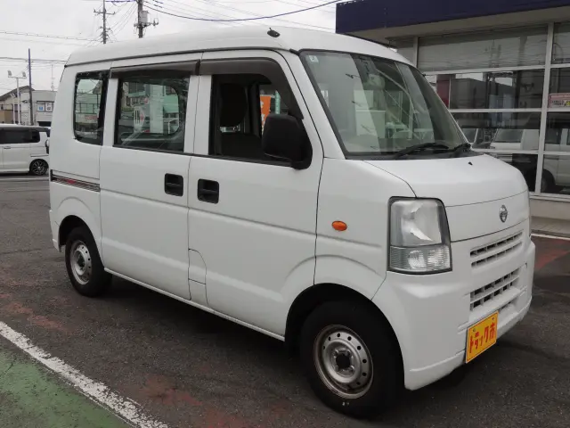 日産 クリッパーバン HBD-DR64V(2WD)の写真4