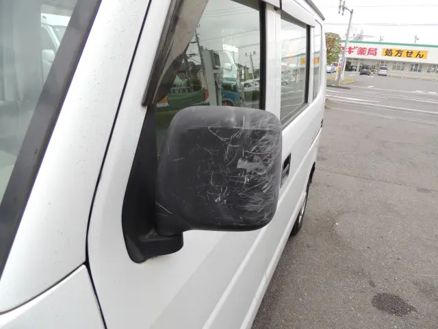 日産 クリッパーバン HBD-DR64V(2WD)の写真16