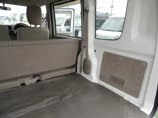 日産 クリッパーバン HBD-DR64V(2WD)の写真33