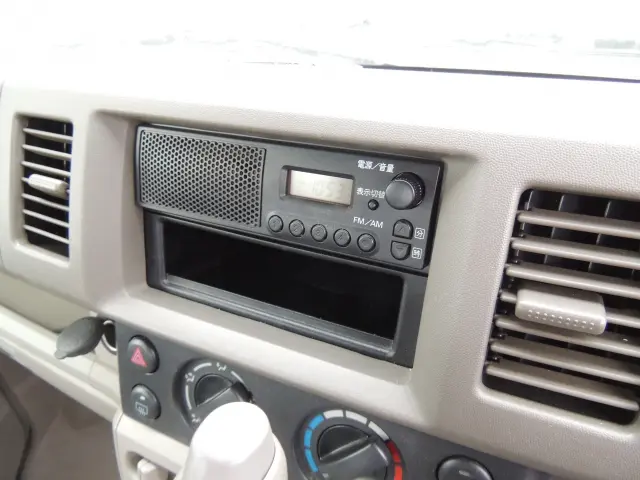 日産 クリッパーバン HBD-DR64V(2WD)の写真44