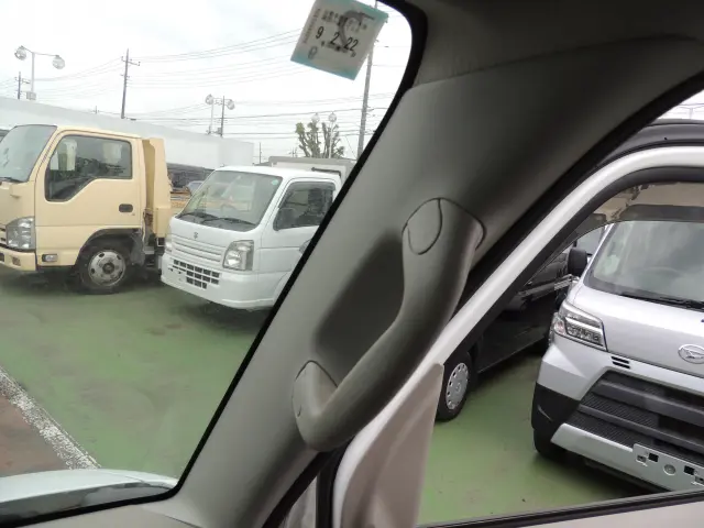 日産 クリッパーバン HBD-DR64V(2WD)の写真49