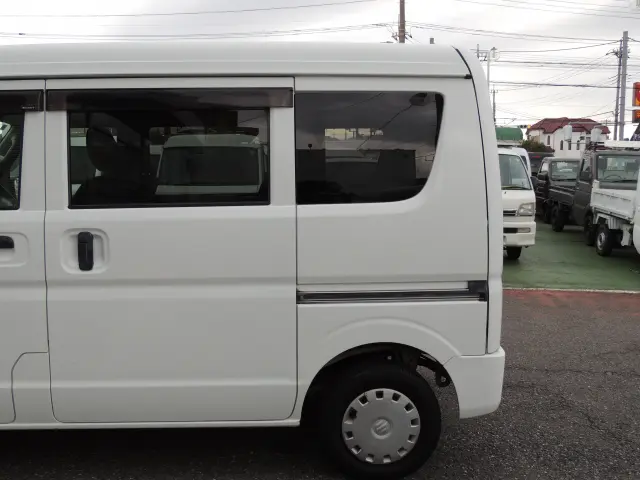スズキ エブリイ EBD-DA17V(2WD)の写真13