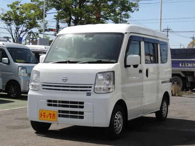 日産 クリッパーバン EBD-DR17V(4WD)の写真1