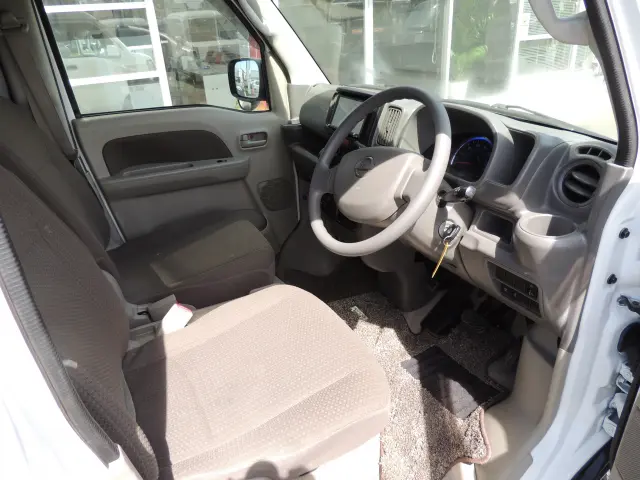 日産 クリッパーバン EBD-DR17V(4WD)の写真23