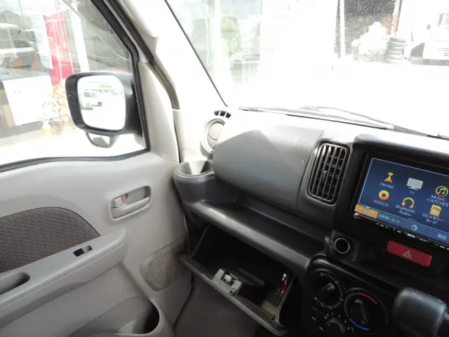 日産 クリッパーバン EBD-DR17V(4WD)の写真47