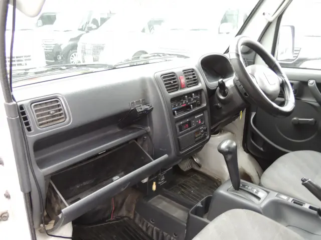 スズキ キャリイ EBD-DA63T(4WD)の写真47