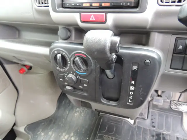 日産 クリッパーバン EBD-DR17V(2WD)の写真41