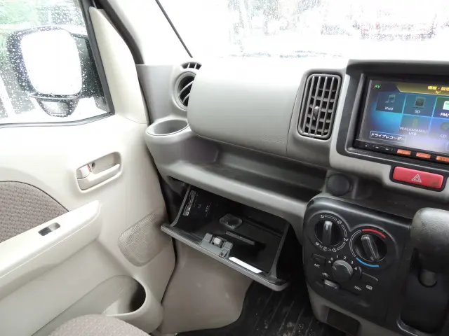 日産 クリッパーバン EBD-DR17V(2WD)の写真44