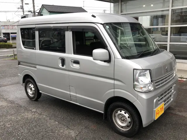 スズキ エブリイ EBD-DA17V(2WD)の写真4