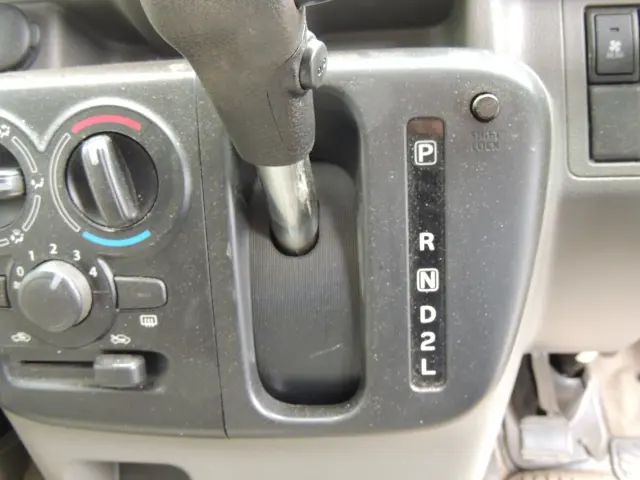 日産 クリッパーバン EBD-DR17Vの写真35