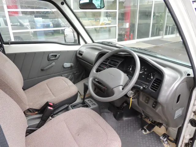 スズキ エブリイ V-DE51V(2WD)の写真24