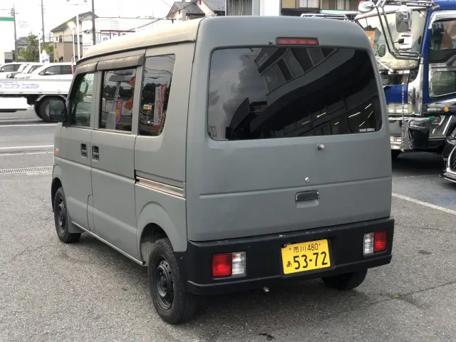 スズキ エブリイ HBD-DA64V(2WD)の写真9