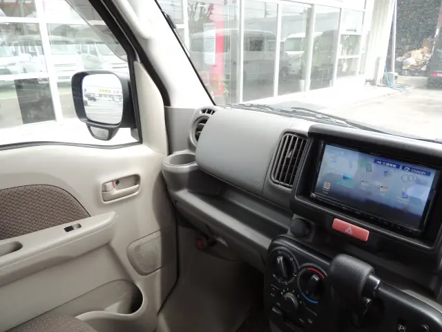 日産 クリッパーバン 3BD-DR17V(2WD)の写真48