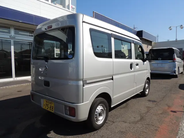 日産 クリッパーバン HBD-DR17V(2WD)の写真6
