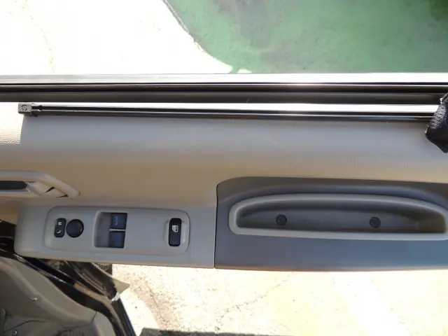 マツダ スクラムバン EBD-DG64V(2WD)の写真32