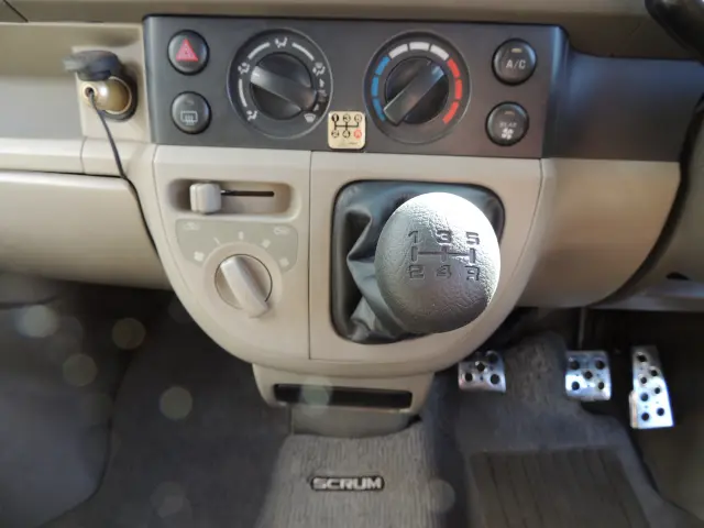 マツダ スクラムバン EBD-DG64V(2WD)の写真44