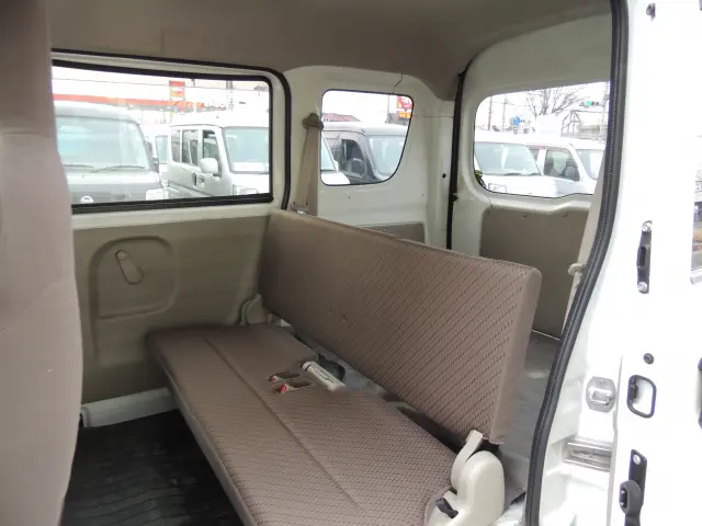 日産 クリッパーバン HBD-DR17Vの写真32