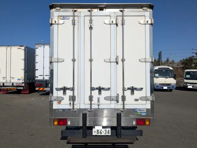 いすゞ エルフ TRG-NJR85AN(2WD)の写真5