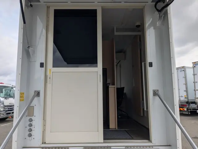 日野 デュトロ TPG-XZU712M(2WD)の写真7