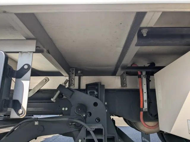 日野 レンジャー 2KG-FD2ABG(2WD)の写真37