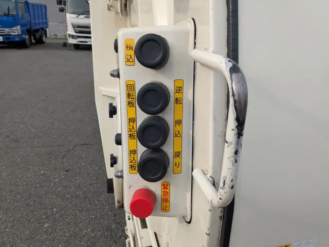 日野 デュトロ TPG-XZU702M(2WD)の写真34