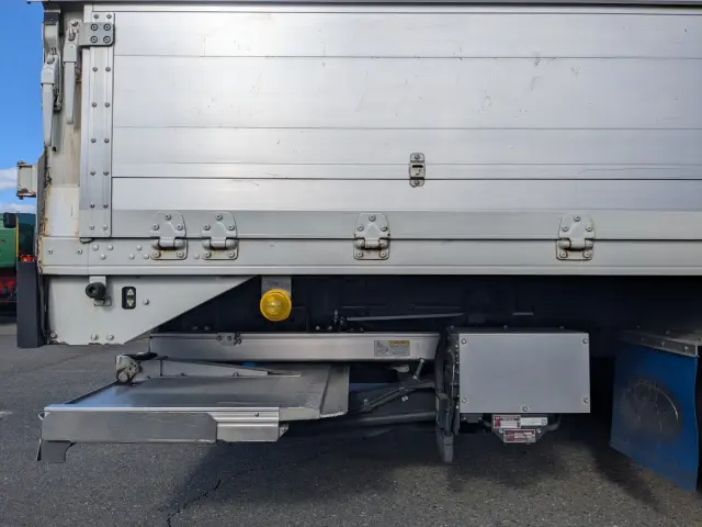 いすゞ フォワード TKG-FRR90T2の写真23