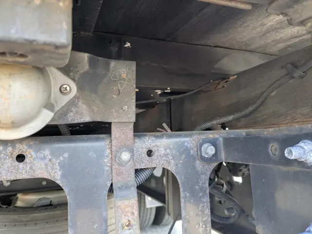 いすゞ フォワード TKG-FRR90S2(2WD)の写真21
