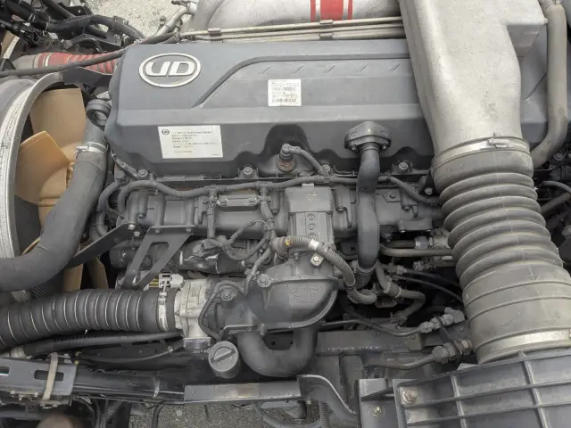 UD クオン QKG-CG5ZA(8x4)の写真38