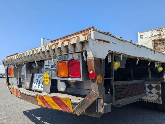 いすゞ フォワード 2RG-FTR90U2(2WD)の写真8