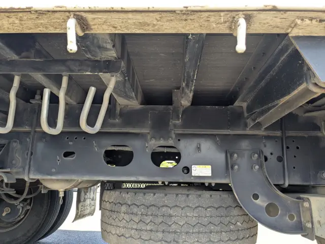 いすゞ フォワード 2RG-FTR90U2(2WD)の写真18
