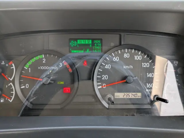 いすゞ フォワード 2RG-FTR90U2(2WD)の写真33