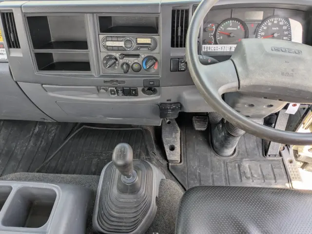 いすゞ フォワード TKG-FRR90S1(2WD)の写真27