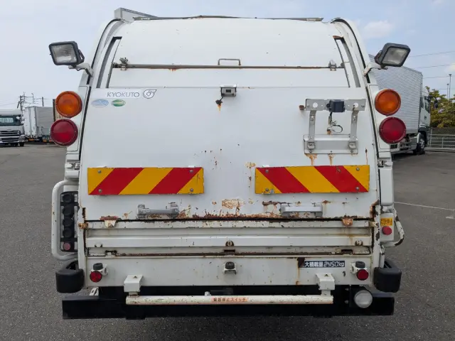 いすゞ エルフ TPG-NMR85N(2WD)の写真5