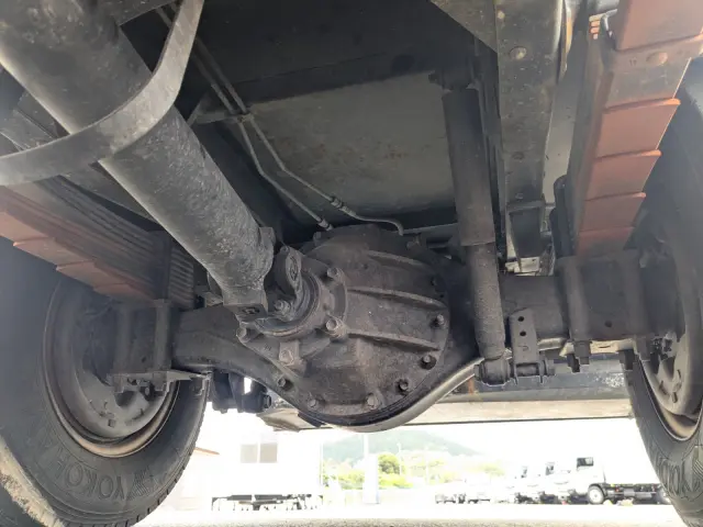 いすゞ エルフ TPG-NMR85N(2WD)の写真16