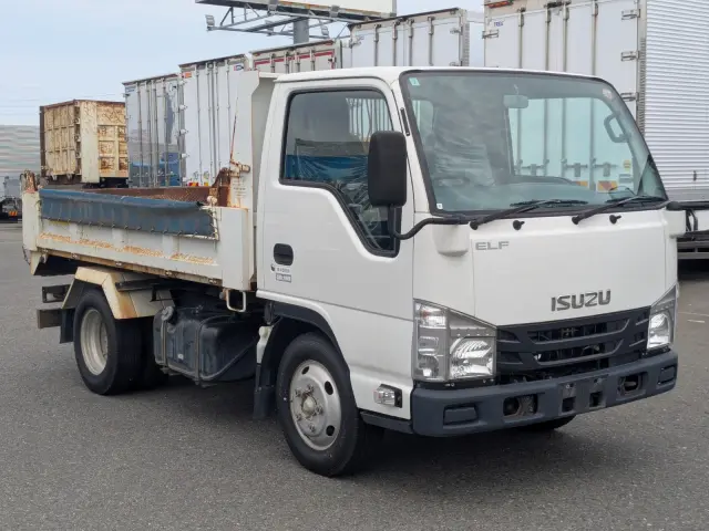 いすゞ エルフ TPG-NKR85AN(2WD)の写真2