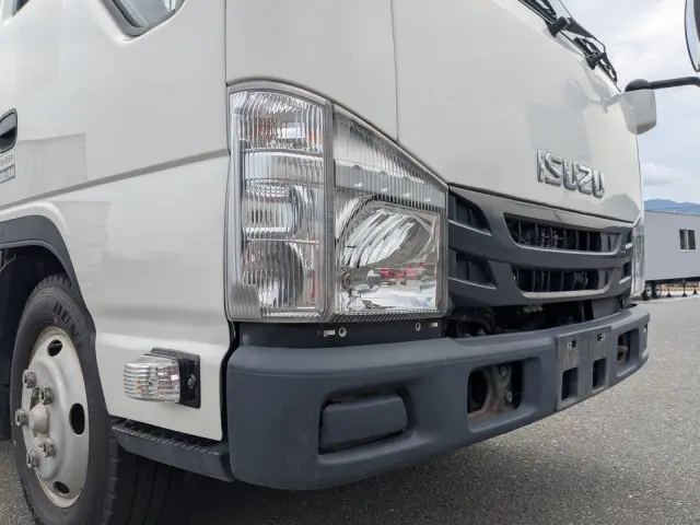 いすゞ エルフ TPG-NKR85AN(2WD)の写真25