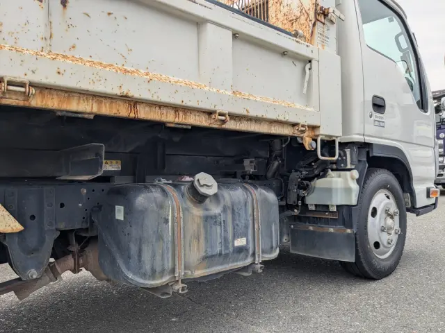 いすゞ エルフ TPG-NKR85AN(2WD)の写真42