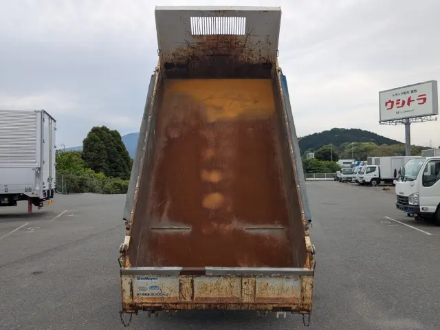 いすゞ エルフ TPG-NKR85AN(2WD)の写真8