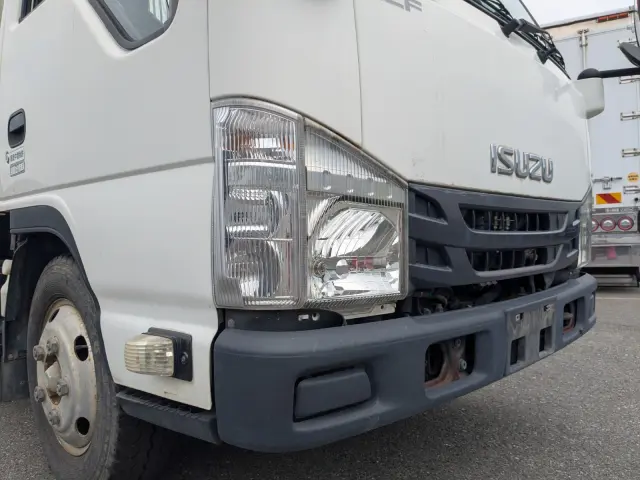 いすゞ エルフ TPG-NKR85AN(2WD)の写真25